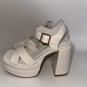 Dream Pairs Comfort White Platform Sandals